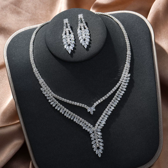 Luxury Rhinestone Necklace Earrings Leaf Set Water Drop Necklace Two-Piece Set